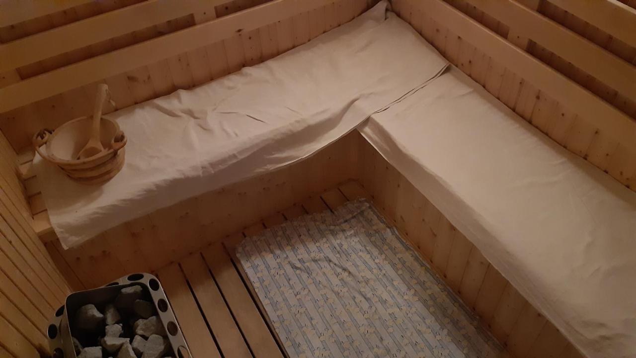 Hotel Bajusz Vendeghaz Tornyosnémeti Exteriér fotografie