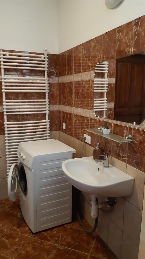 Hotel Bajusz Vendeghaz Tornyosnémeti Exteriér fotografie