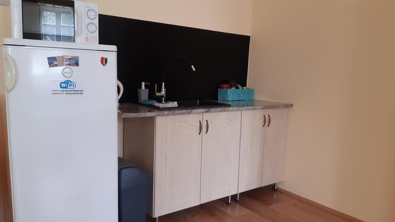Hotel Bajusz Vendeghaz Tornyosnémeti Exteriér fotografie