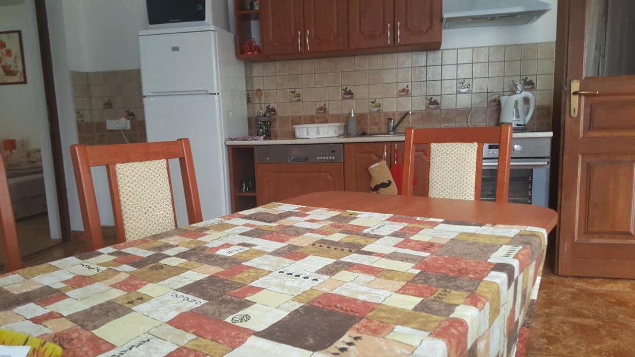 Hotel Bajusz Vendeghaz Tornyosnémeti Exteriér fotografie