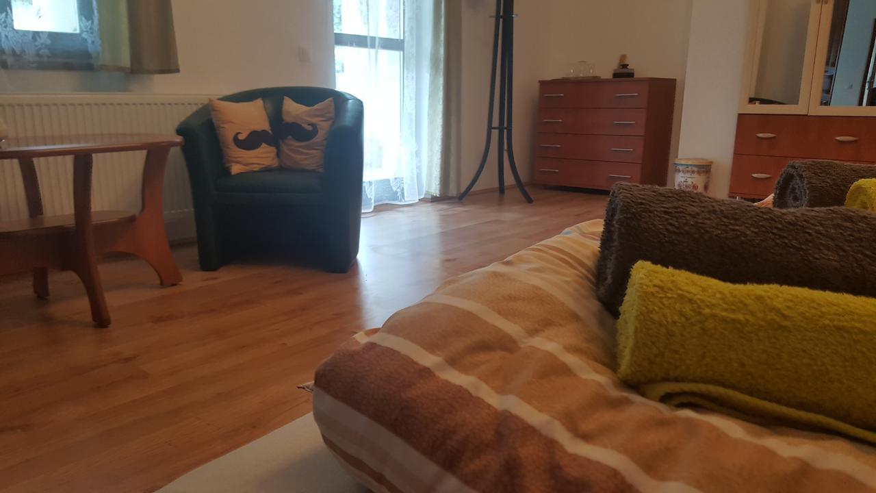 Hotel Bajusz Vendeghaz Tornyosnémeti Exteriér fotografie